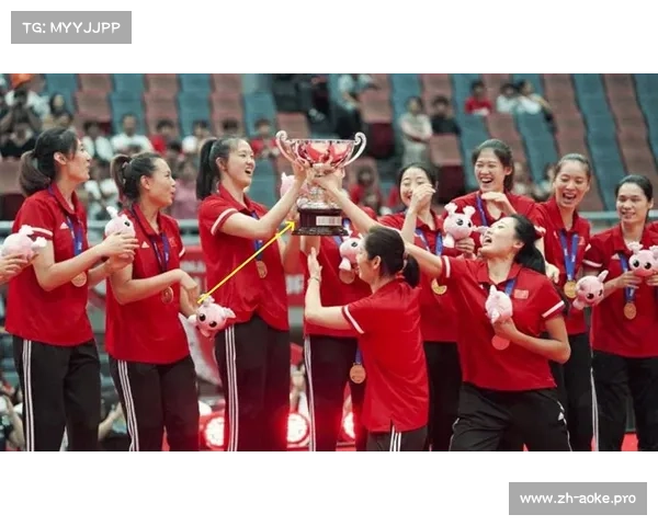 2008北京奥运会中国女排夺冠辉煌历程与团队精神力量解读